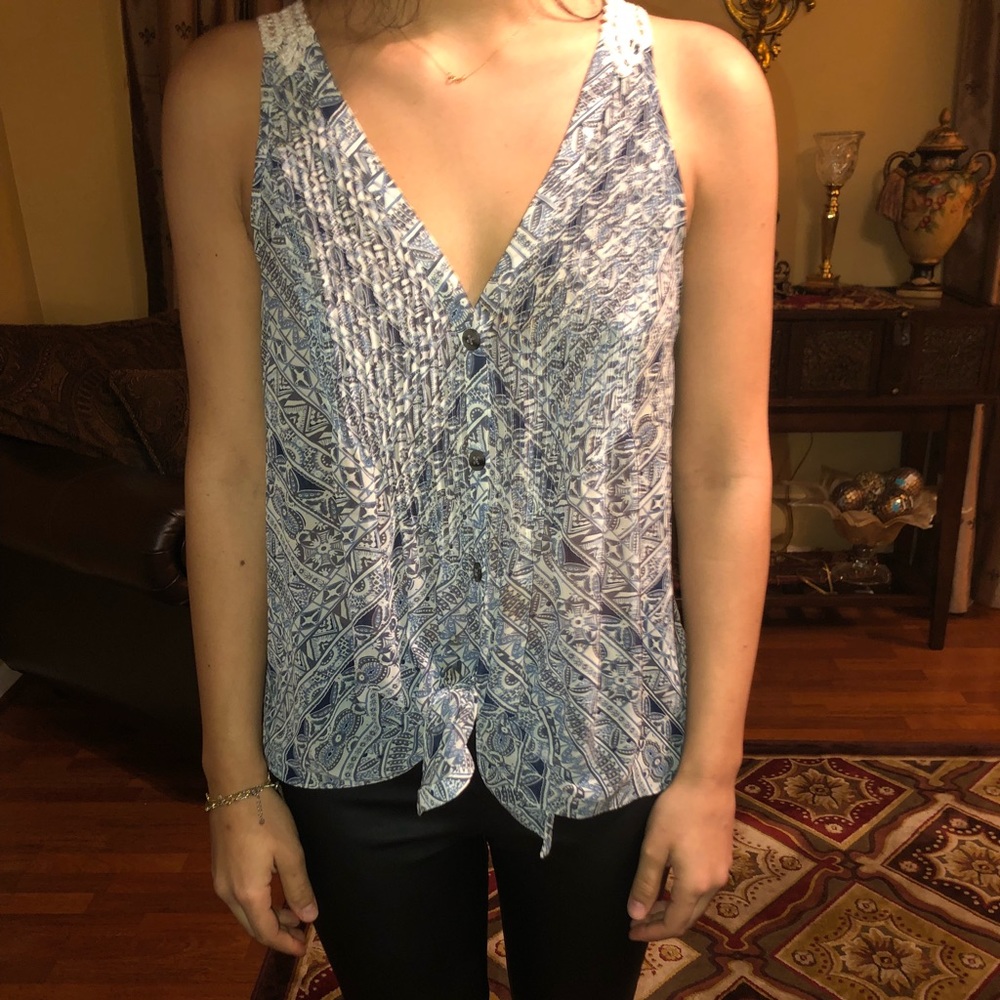 Guess summer sheer top
